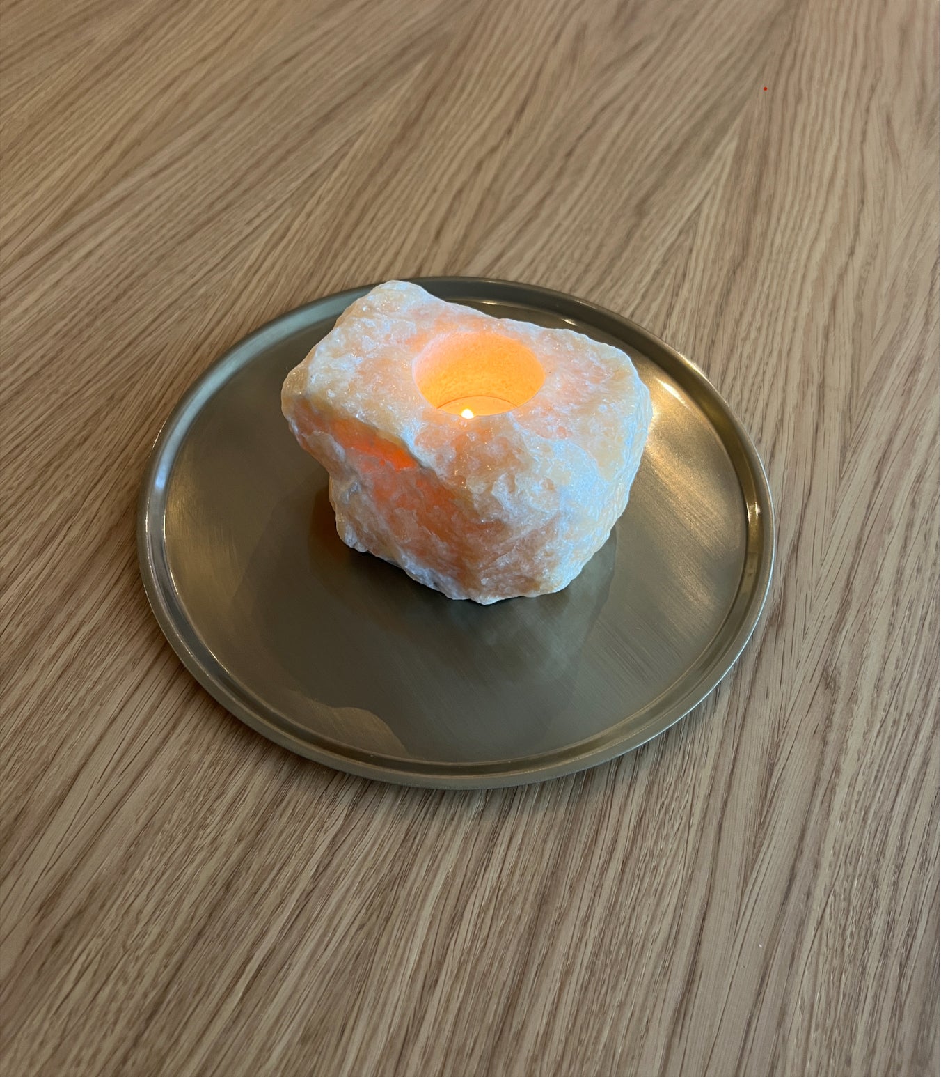Arogonite candle holder