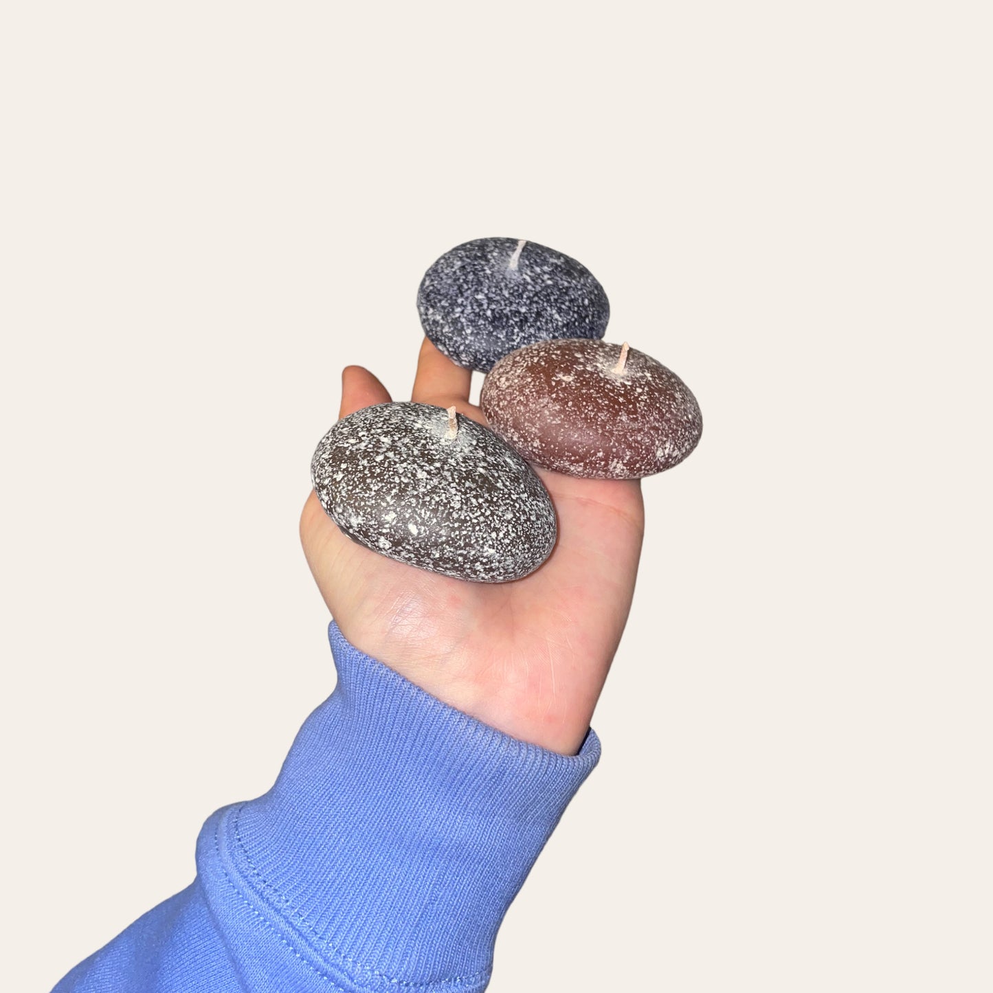 Pebble candles