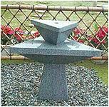 Triangular fountain